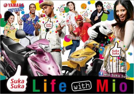 Mio Karbu Roller standartnya berwarna hitam