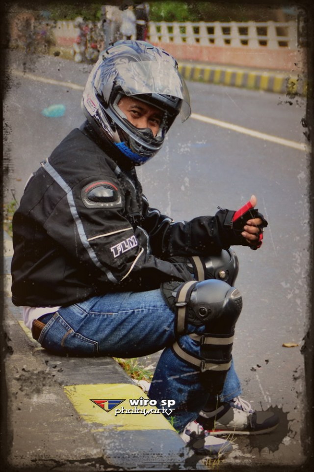 Wiro wearing Safety Gear