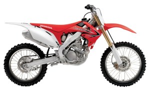 CRF 250, desain-ny bisa jadi kiblat motor trail 150 HOnda