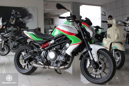 Benelli-TNT250-05