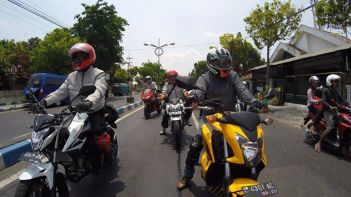 touring CB 150r dan big bike honda