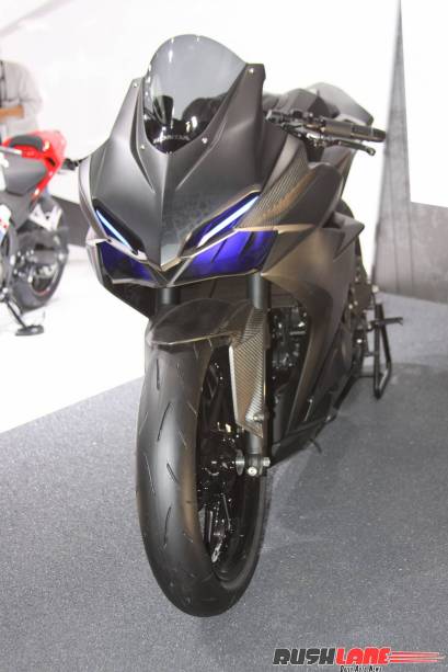 Honda-CBR250RR-lightweight-super-sport-hi-res-photo-15