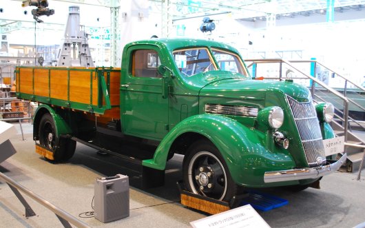 1935_Toyoda_Model_G1_Truck_01