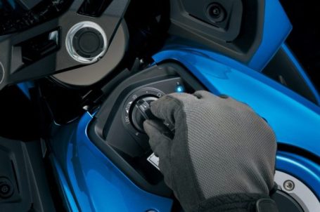 fitur keyless akan jadi jualan utama suzuki untuk sportnya