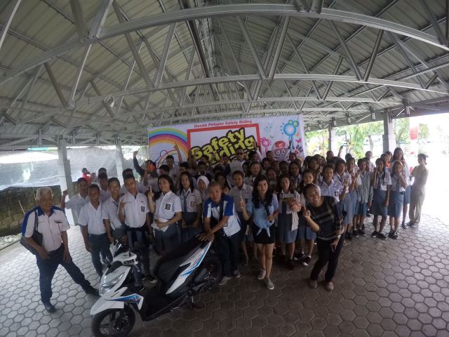 whatsapp-image-2017-02-17-at-12-24-34